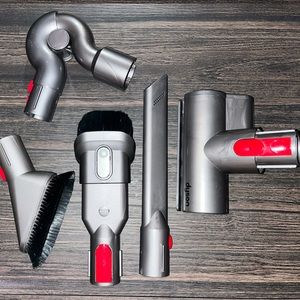 DYSON CORDLESS VACUUM ATTACHMENT SET